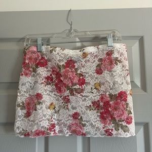 NWT Edikted Portofino Printed Sheer Lace Mini Skirt size Large